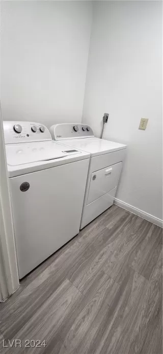 Photo #4: 2605304 Listing 