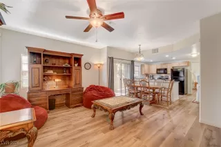 Photo #3: 2605389 Listing