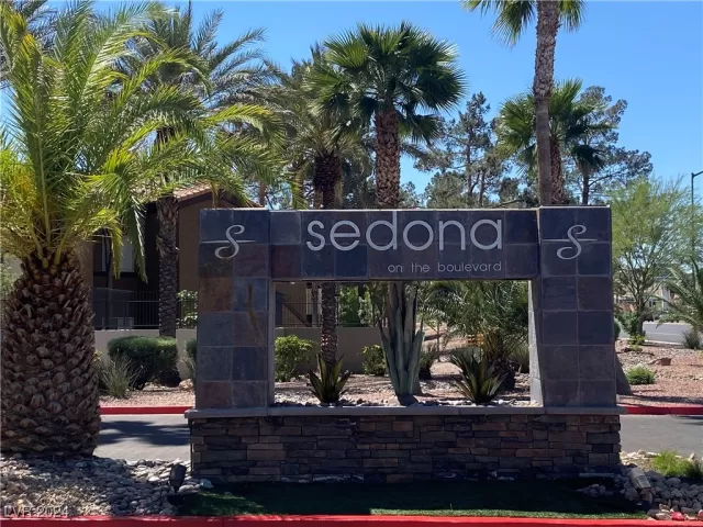 MLS: 2605418 Condo For Sale