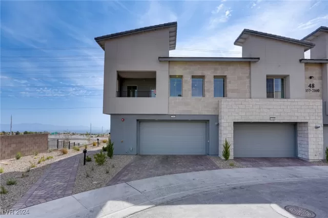 MLS: 2605422 Condo For Sale