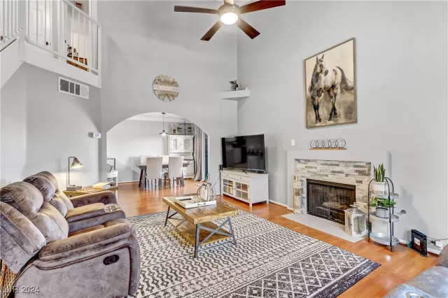 MLS: 2605425 Condo For Sale