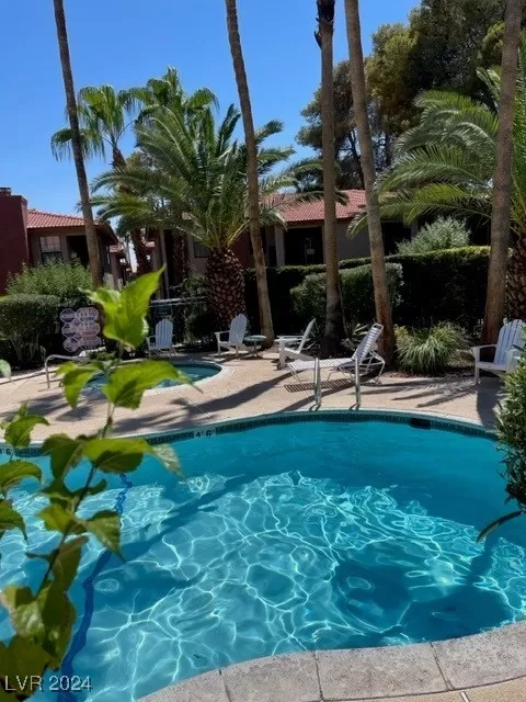 MLS: 2605461 Condo For Sale