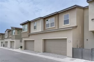 Photo #2: 2605474 Listing 