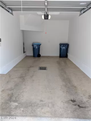 Photo #3: 2605496 Listing 