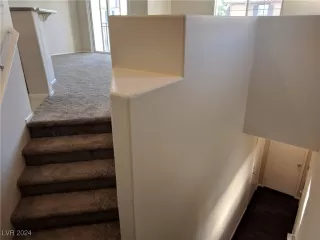 Photo #5: 2605496 Listing 