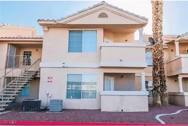 MLS: 2605513 Condo For Sale