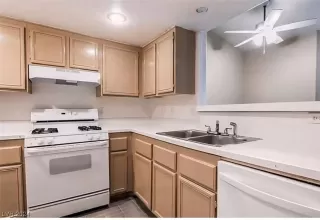 Photo #5: 2605513 Listing 