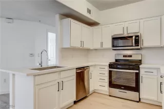 Photo #4: 2605514 Listing 