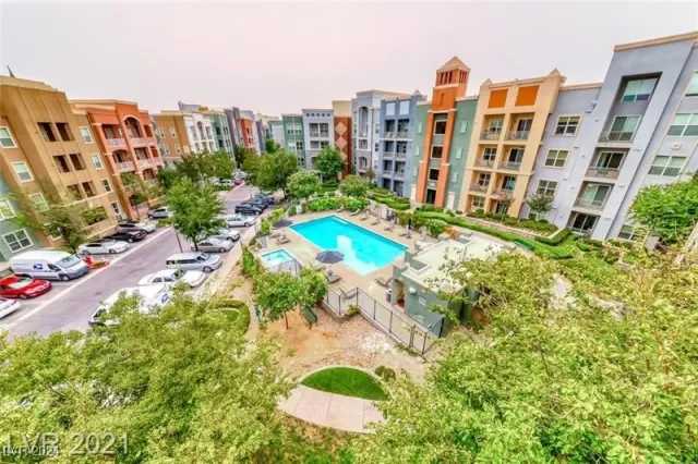 MLS: 2605522 Condo For Sale