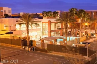 Photo #1: 2605522 Listing 