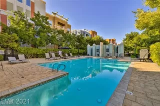 Photo #3: 2605522 Listing 