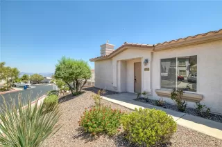 Photo #4: 2605538 Listing