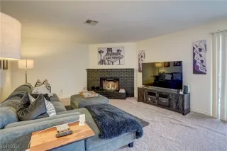 Photo #2: 2605545 Listing