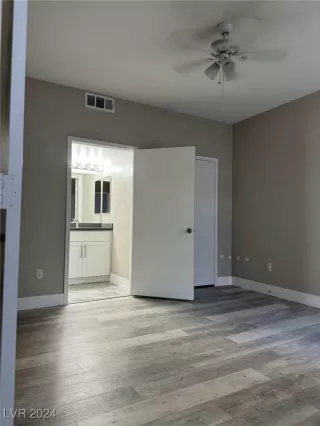 Photo #2: 2605549 Listing 