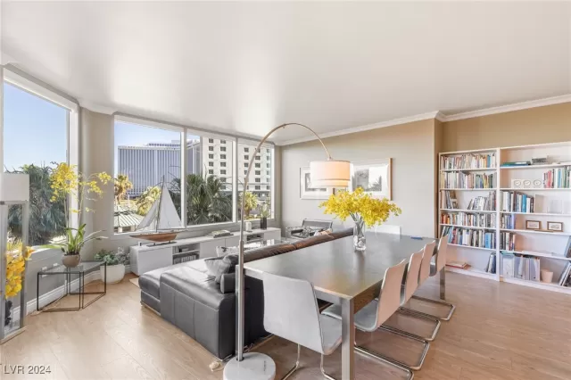 MLS: 2605562 Condo For Sale