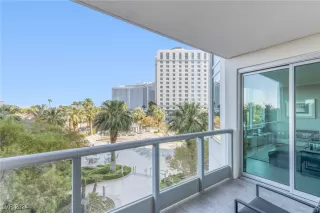 Photo #3: 2605562 Listing