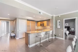 Photo #6: 2605562 Listing