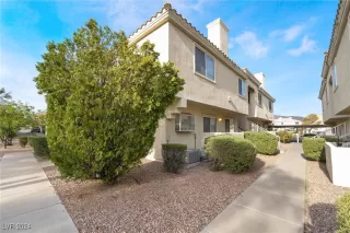 Photo #2: 2605565 Listing