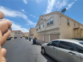 Photo #1: 2605585 Listing 