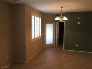 Photo #2: 2605658 Listing 