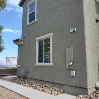 Photo #2: 2605709 Listing 