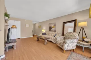 Photo #6: 2605786 Listing 