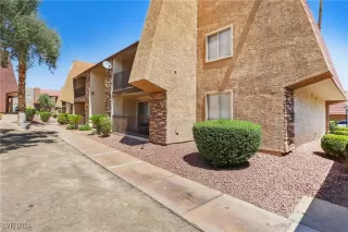 Photo #1: 2605818 Listing