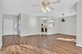 Photo #2: 2605821 Listing