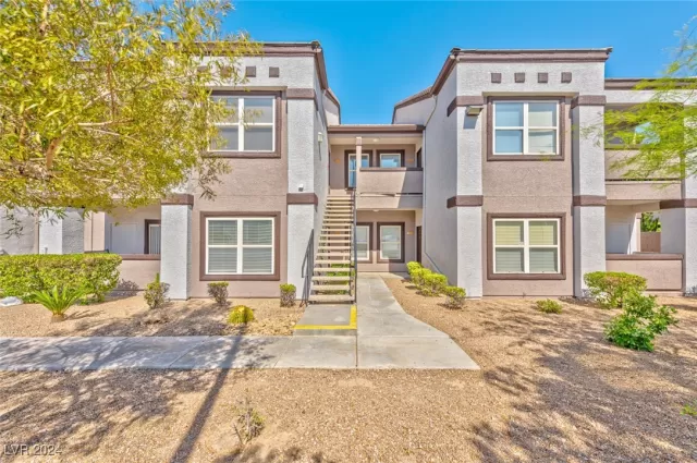 MLS: 2605918 Condo For Sale