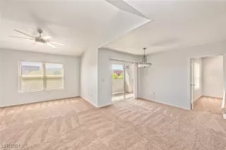 Photo #4: 2605918 Listing 