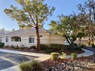 Photo #1: 2605990 Listing