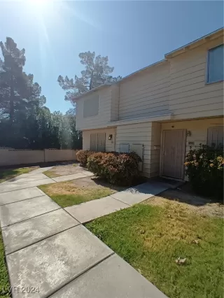 Photo #1: 2606007 Listing 