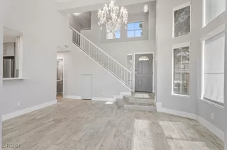 Photo #2: 2606031 Listing 