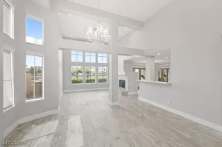 Photo #3: 2606031 Listing 