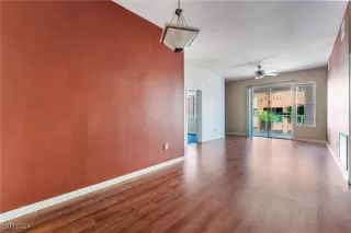 Photo #2: 2606045 Listing 