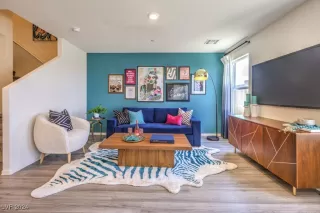 Photo #4: 2606076 Listing