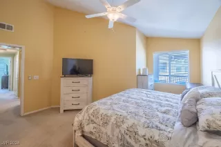 Photo #6: 2606094 Listing