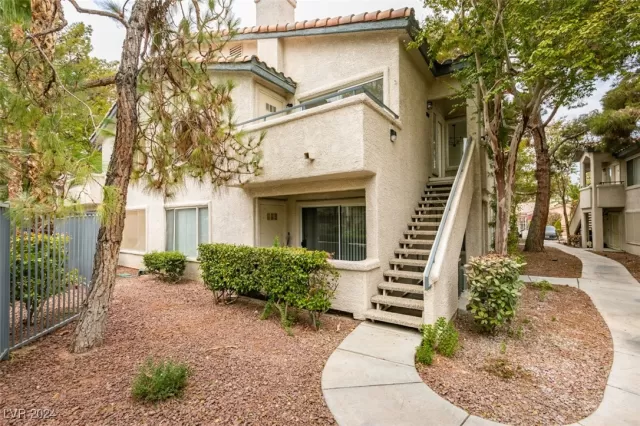 MLS: 2606095 Condo For Sale