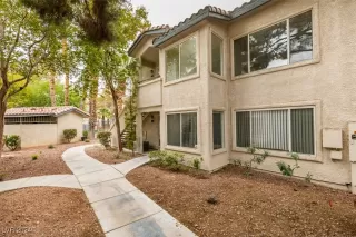 Photo #2: 2606095 Listing