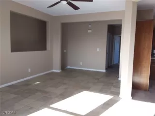 Photo #4: 2606134 Listing 