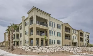 Photo #1: 2606136 Listing 