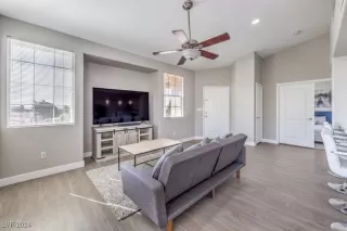 Photo #3: 2606178 Listing 