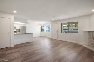 Photo #6: 2606203 Listing 