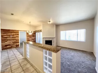 Photo #1: 2606213 Listing 