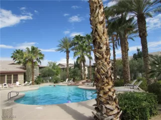 Photo #1: 2606230 Listing 