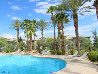 Photo #2: 2606230 Listing 