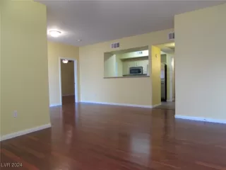 Photo #6: 2606230 Listing 