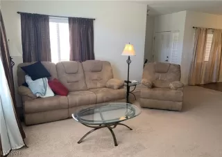 Photo #5: 2606236 Listing 