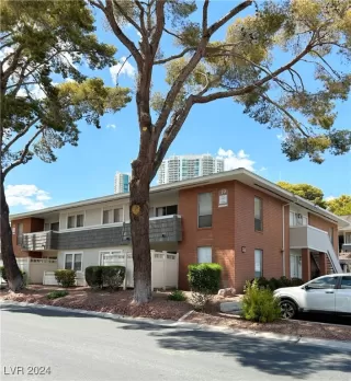 Photo #2: 2606300 Listing 