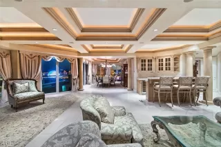 Photo #3: 2606314 Listing 